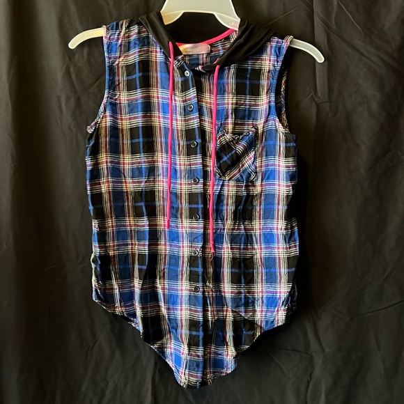 Juniors Sleeveless plaid hoodie top - Picture 1 of 3